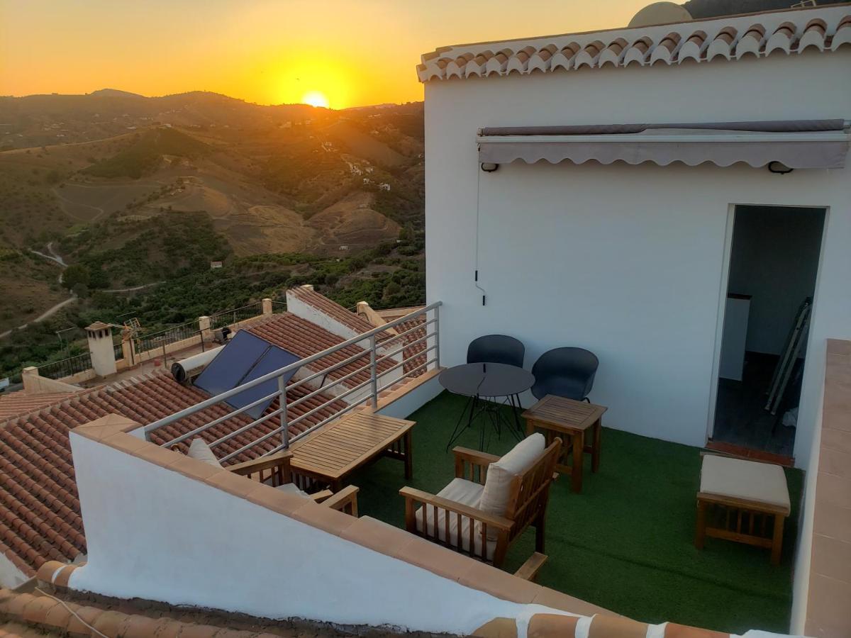 Loft Of Love Frigiliana Εξωτερικό φωτογραφία