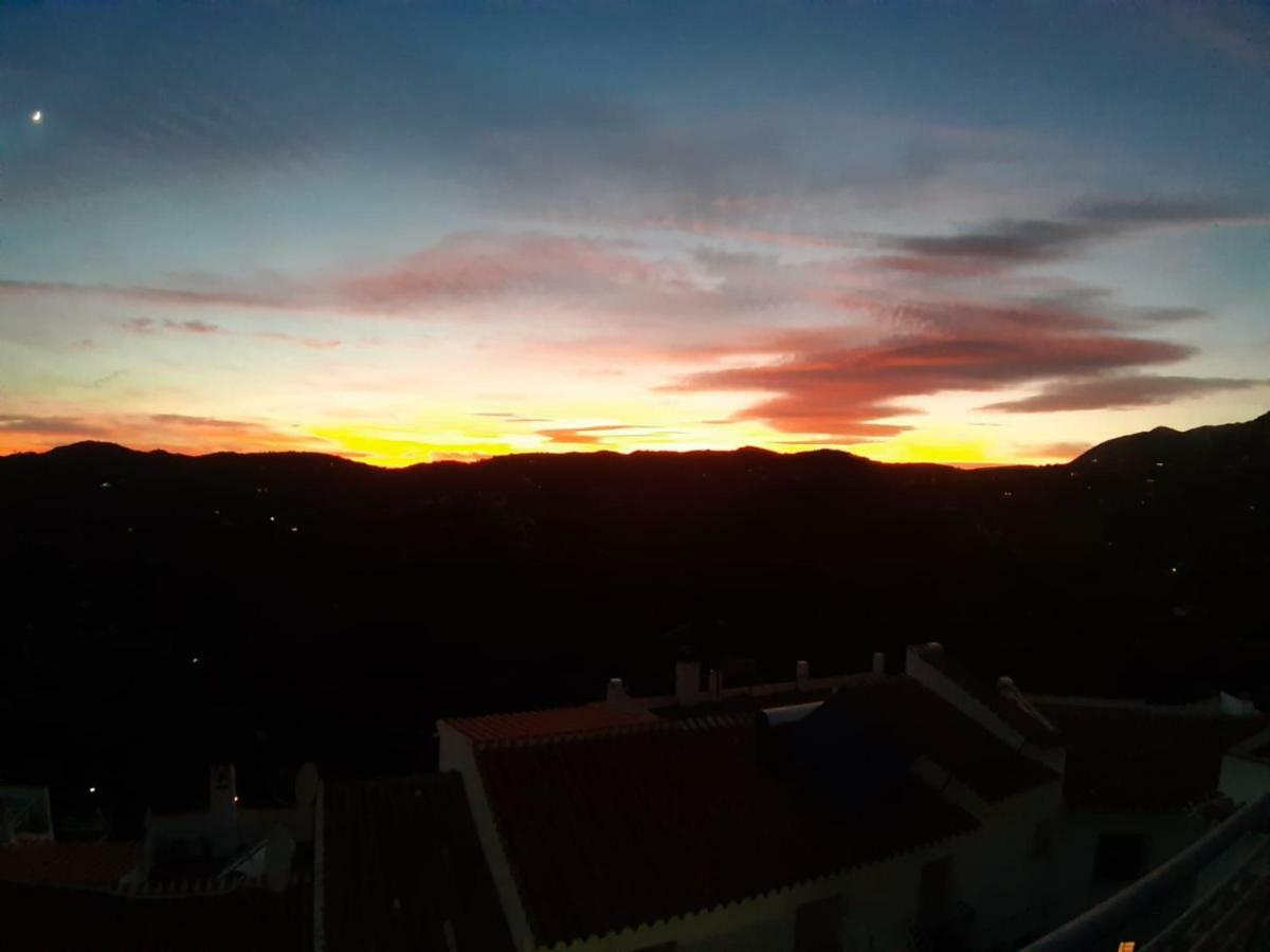 Loft Of Love Frigiliana Εξωτερικό φωτογραφία